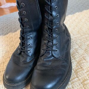Black Leather Josef Seibel boots